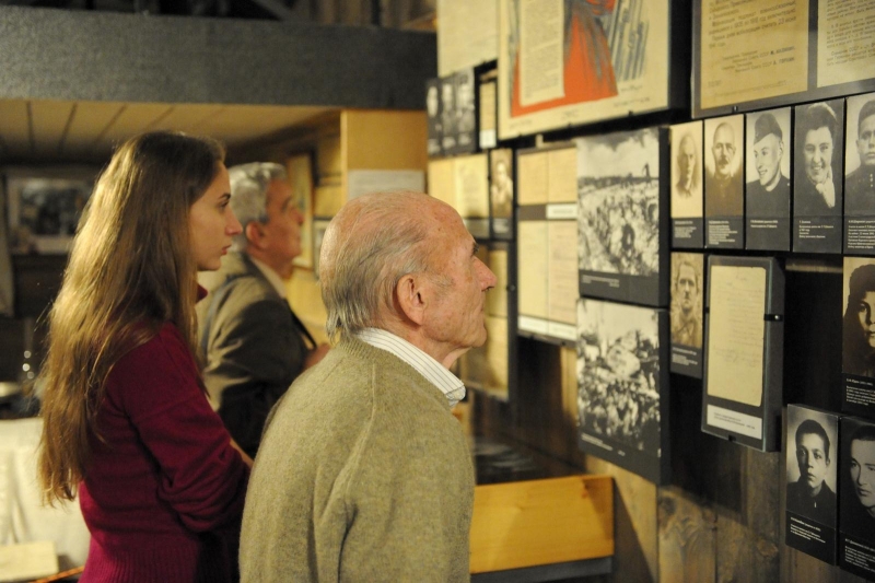 Экспозиция «События Великой Отечественной войны 1941–1945 гг. в нашем крае» Культура Калужской области