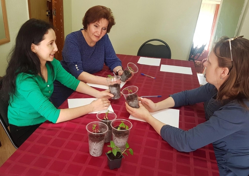 «Маленькие секреты большого урожая» в клубе « Между нами девочками». Культура Калужской области