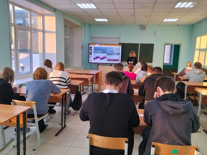 Час литературного знакомства «Писатель военного поколения» Культура Калужской области