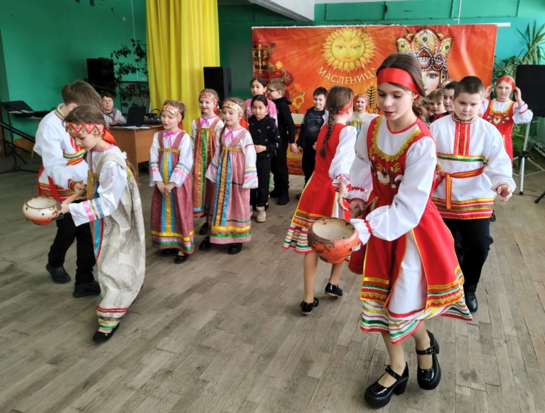 Фольклорно-этнографическая программа «Осенины в русской избе» Культура Калужской области