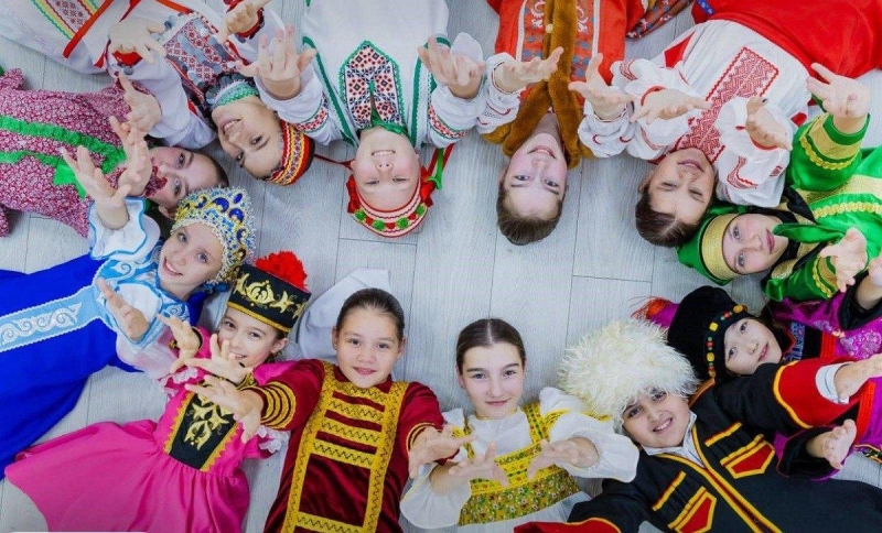 «Язык-живая душа России»-тематический час Культура Калужской области