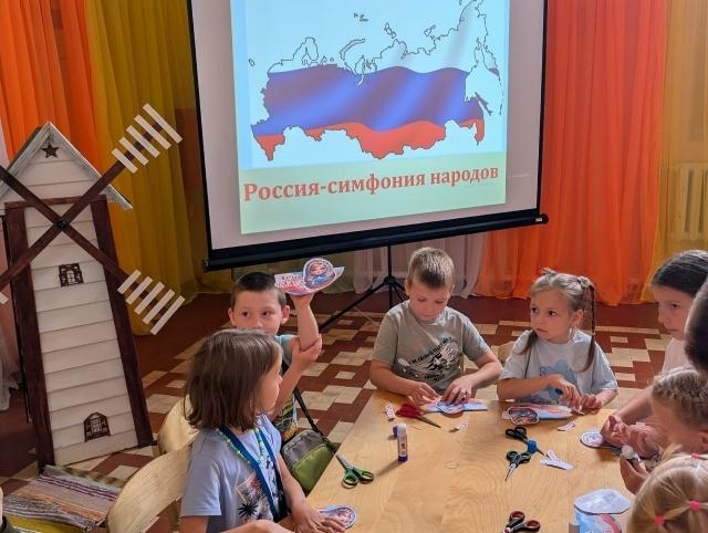 Мастер-класс «Культурный код: от орнамента к сувениру» Культура Калужской области