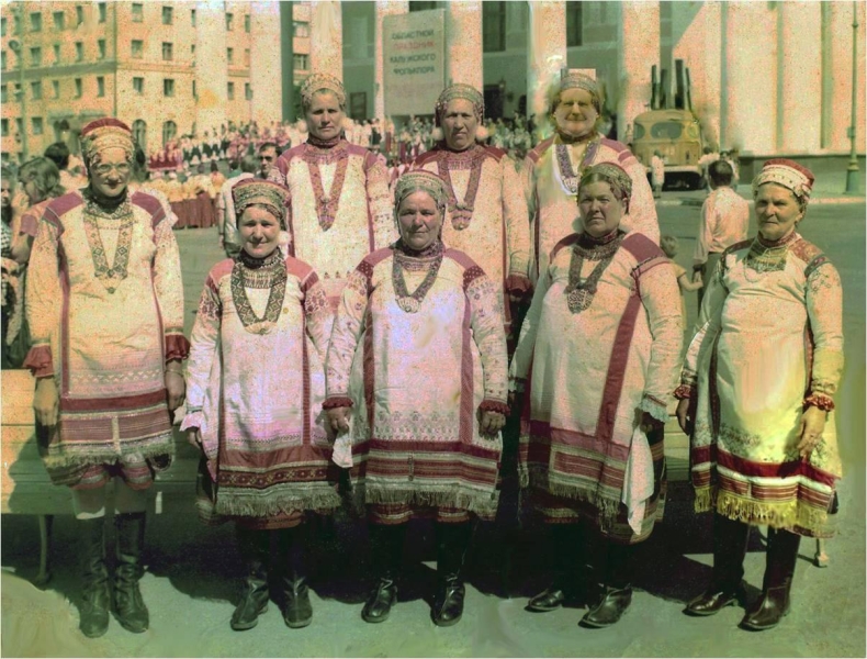 Программа «Путешествие в бабушкин сундук: расшифровываем наряд Подбужского хора» Культура Калужской области