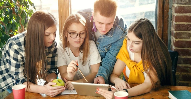 Литературный поединок «Давай-ка почитай!» Культура Калужской области