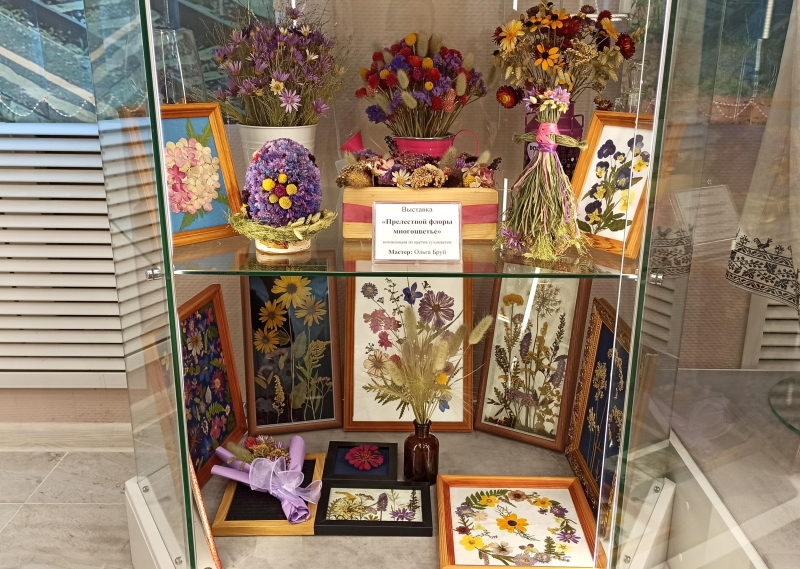 Выставка «Прелестной флоры многоцветье» Культура Калужской области