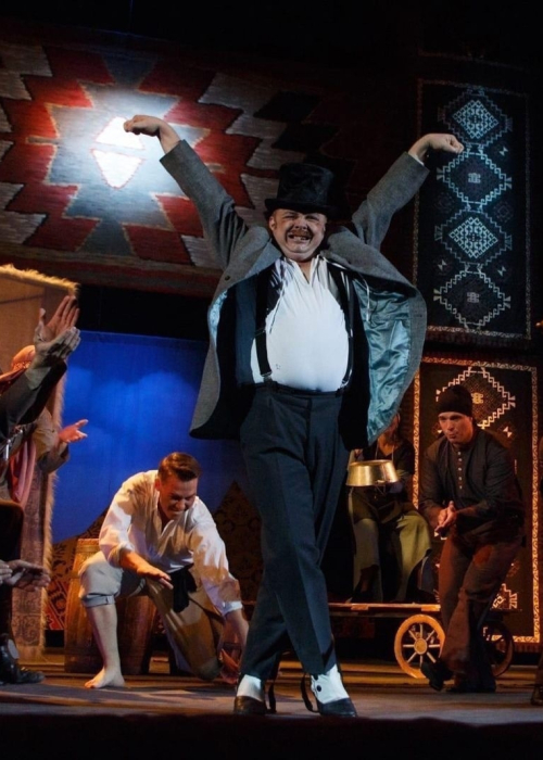 🎭 Сегодня в Калужском областном драматическом театре покажут спектакль «Ханума»! Культура Калужской области