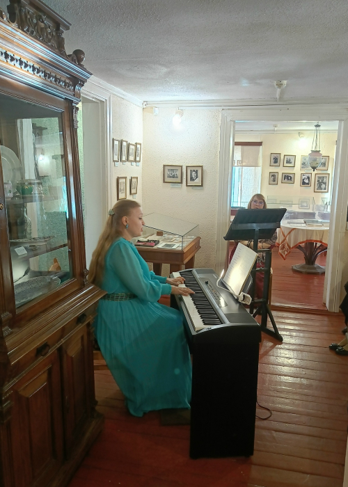 Литературно-музыкальная гостиная Тарусского музея семьи Цветаевых Культура Калужской области