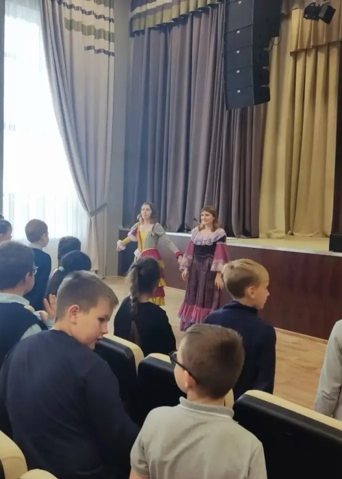 Театр выходит к юным зрителям! 🎭 Культура Калужской области